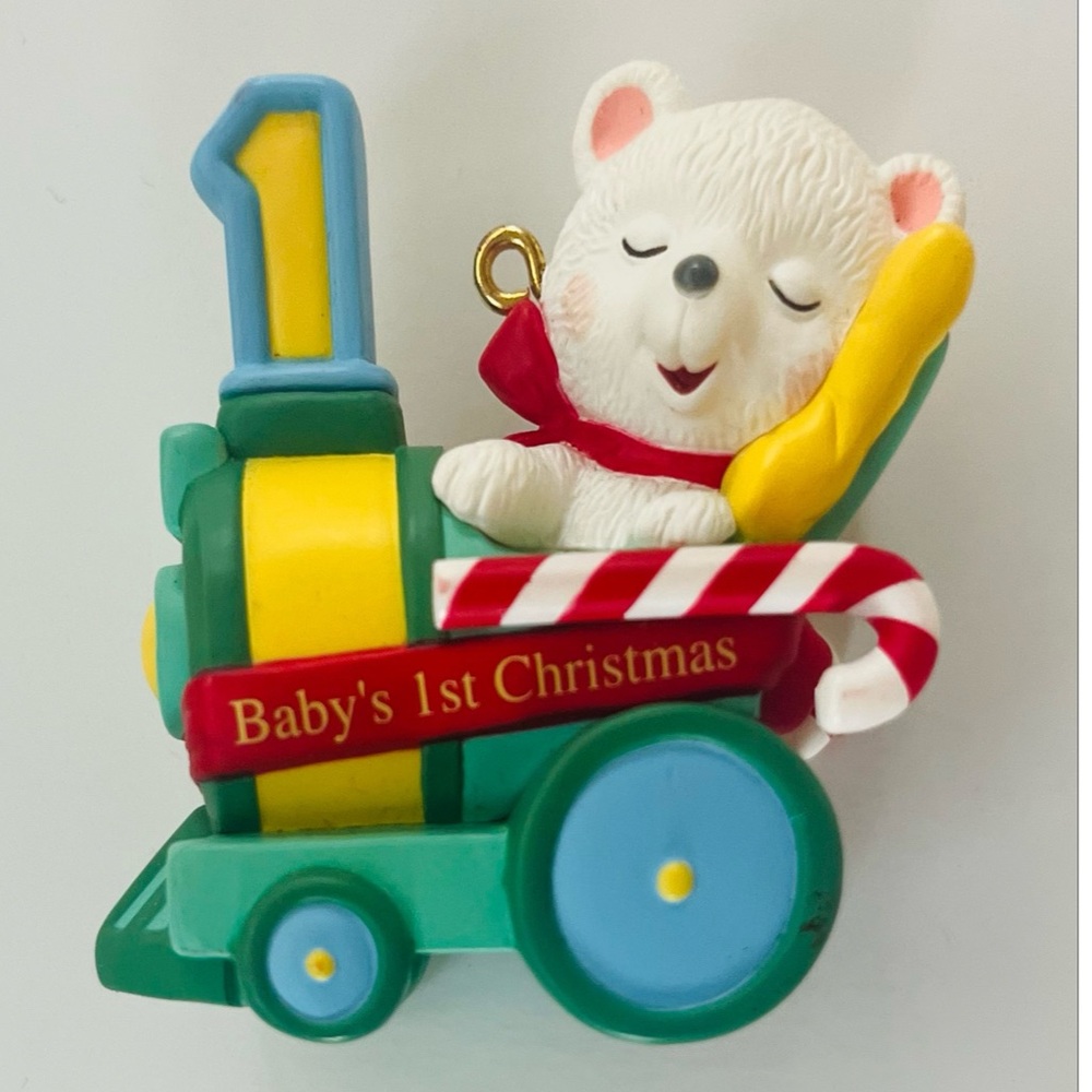 Hallmark Vintage 2001 Keepsake Ornament Baby’s 1st Christmas